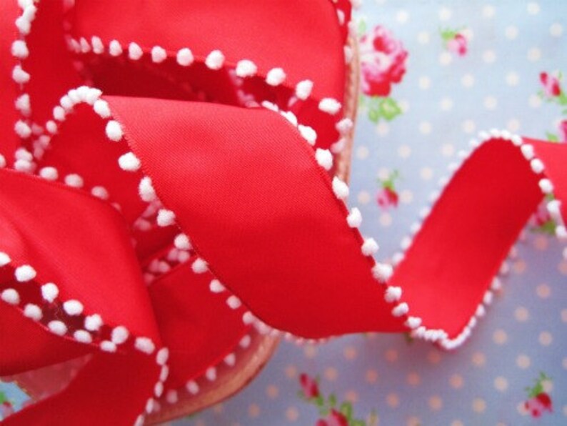 Pom Pom Edge Wired - Red and White - Ribbon - 1 1/2 inch - 1 Yard - Sugar Pink Boutique