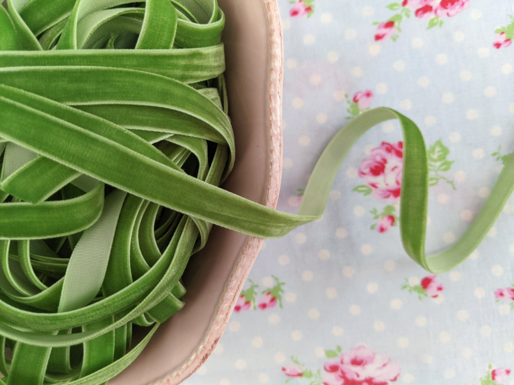 Spring Green Velvet Ribbon - 3/8 inch - 1 Yard - Sugar Pink Boutique