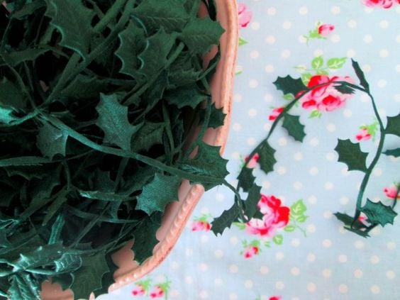 Green Satin Holly Leaves Ribbon/Trim - 1 inch - 1 Yard