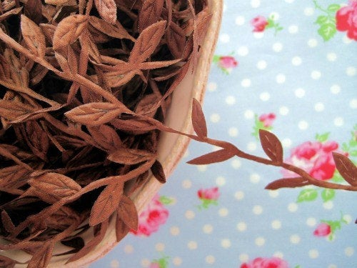 Leaf Garland Ribbon - Autumn Brown - 1 inch - 1 Yard