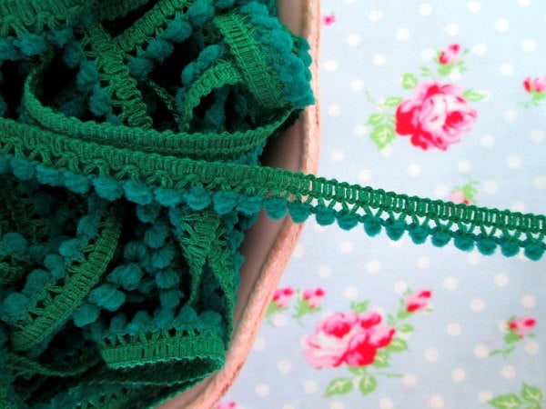 Mini Pom Pom Trim - Emerald Green - Ball Fringe - 1 Yard