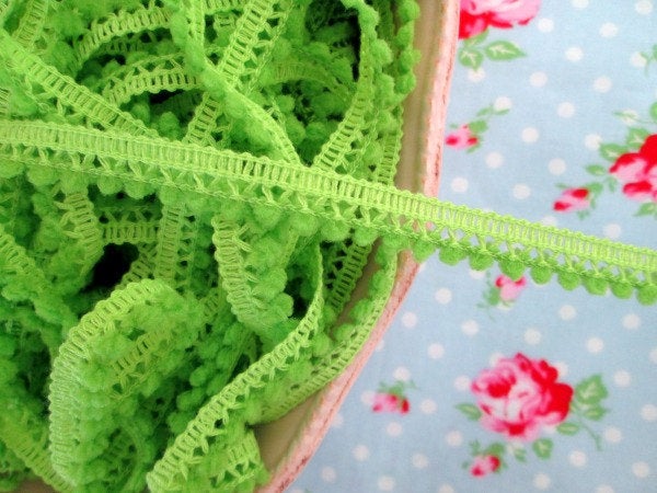 Mini Pom Pom Trim - Green Apple - Ball Fringe - 1 Yard - Sugar Pink Boutique