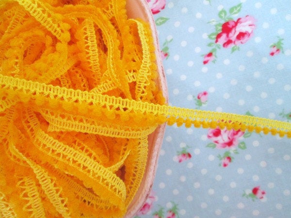 Mini Pom Pom Trim - Lemony Yellow - Ball Fringe - 1 Yard - Sugar Pink Boutique