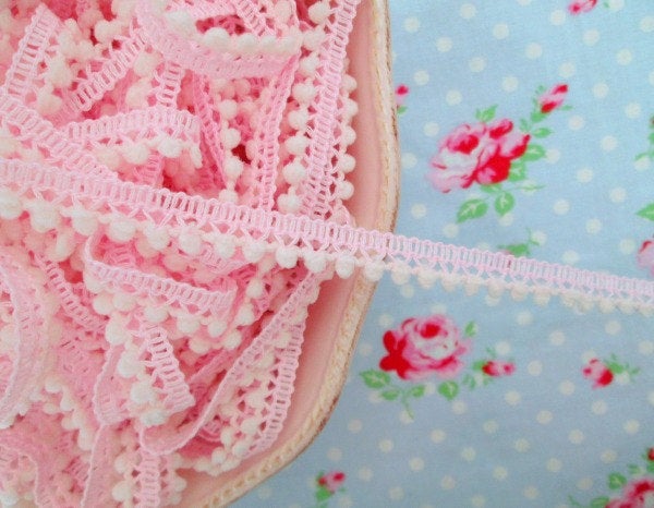Mini Pom Pom Trim - Baby Pink - Ball Fringe - 1 Yard