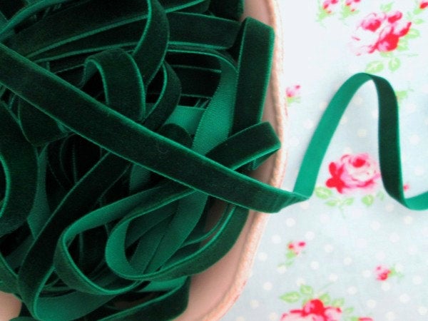 Deep Emerald Green Velvet Ribbon - 3/8 inch - 1 Yard - Sugar Pink Boutique