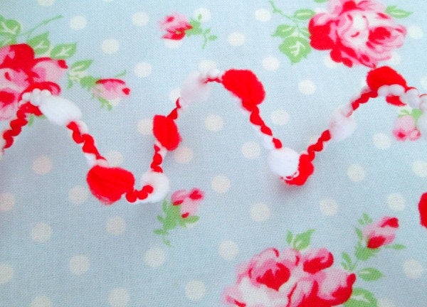 Red and White Mini Wired Pom Pom Trim - 3/8 inch - 1 Yard - Sugar Pink Boutique