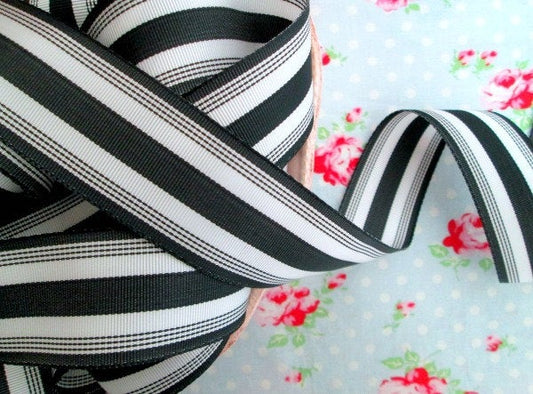 Striped Grosgrain Ribbon - Cookies and Cream - 1 1/2 inch - 1 Yard - Sugar Pink Boutique