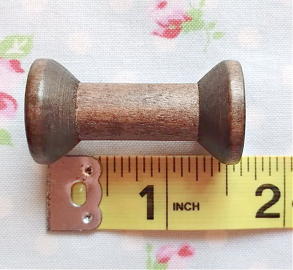 Set of 5 - Light Brown Wooden Spools - 1.57"
