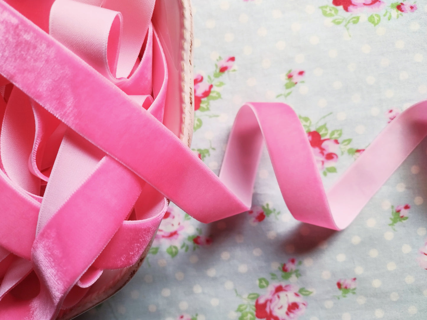 Hot Pink Velvet Ribbon - 3/4 inch - 1 Yard