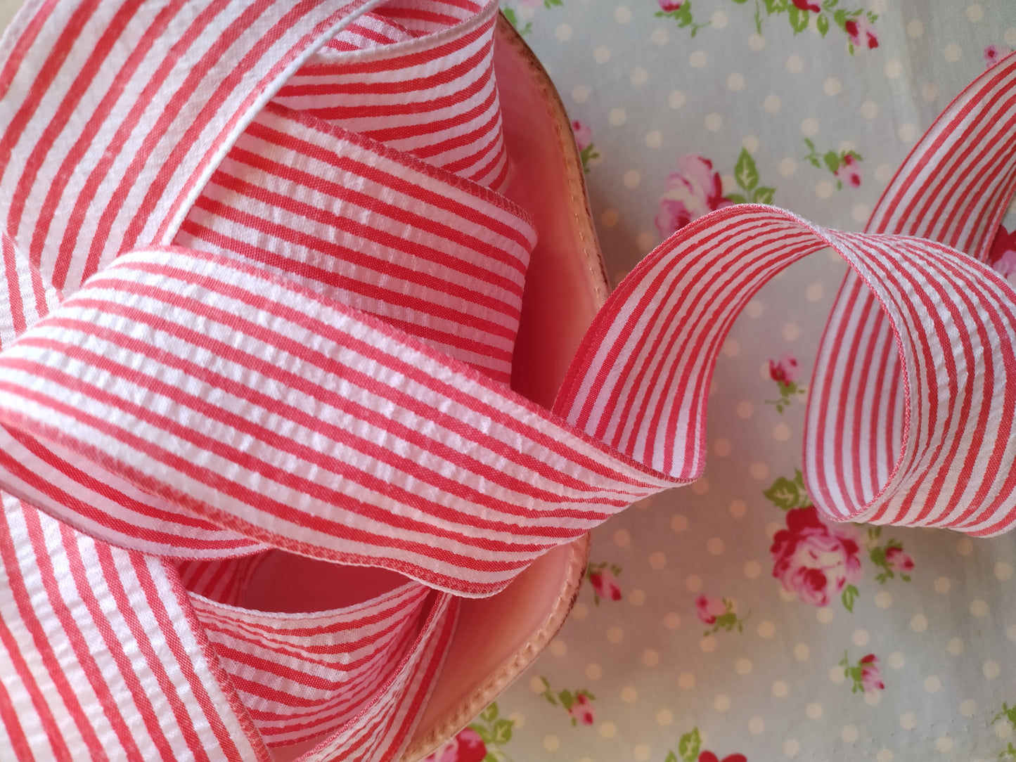 Traditional Seersucker Lightly Wired Ribbon - Coral Red and White - 1 1/2 inch - 1 Yard