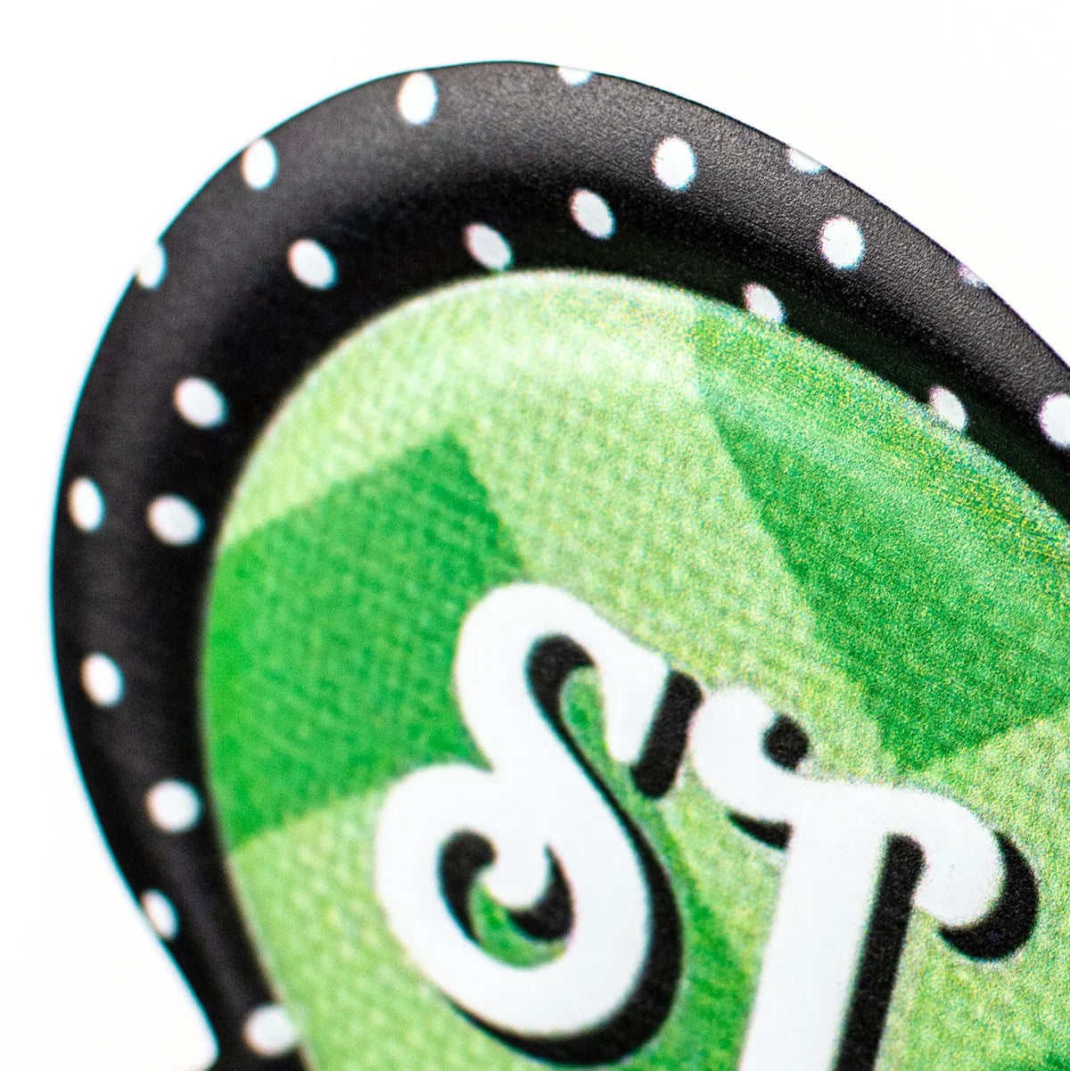 11 1/2" Metal Embossed Sign: Chevron Clove