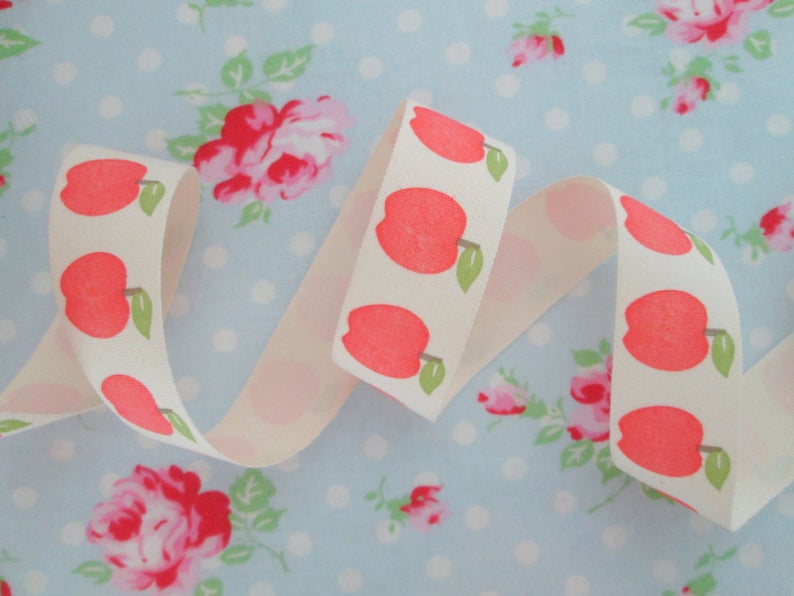 Apple Printed Ivory Canvas Ribbon - 3/4 inch - 1 Yard