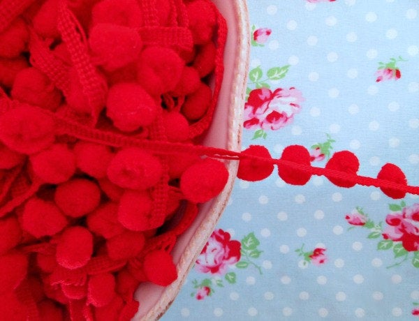 Pom Pom Trim - Cherry Red Dangling - 1/2 inch Ball Fringe - 1 Yard